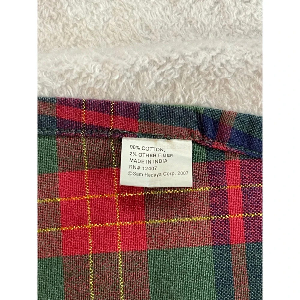 Sam Hedaya Oval Plaid Tablecloth Red Green Gold Metallic Holiday Christmas 60x80